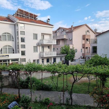 Dom B Apartments Будва Экстерьер фото